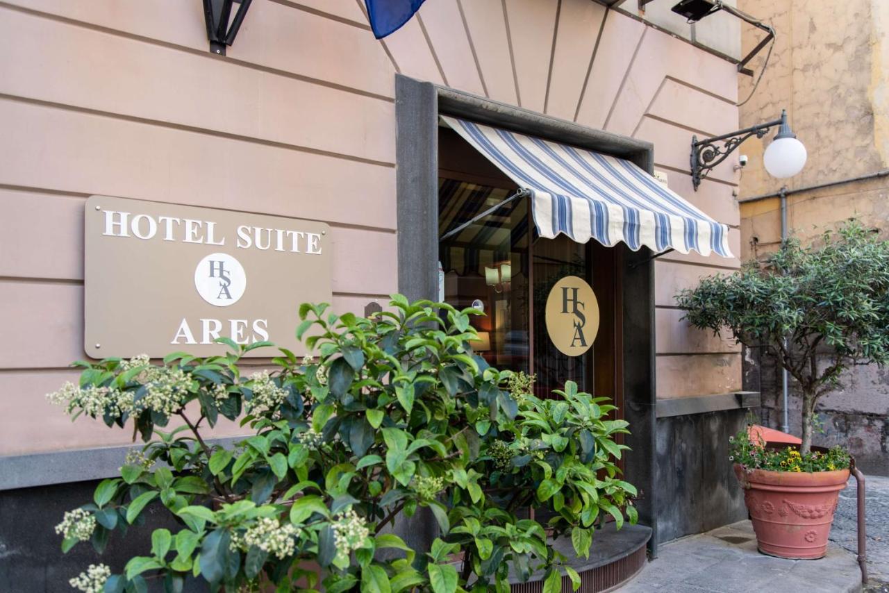 Hotel Suite Ares Naples Exterior photo