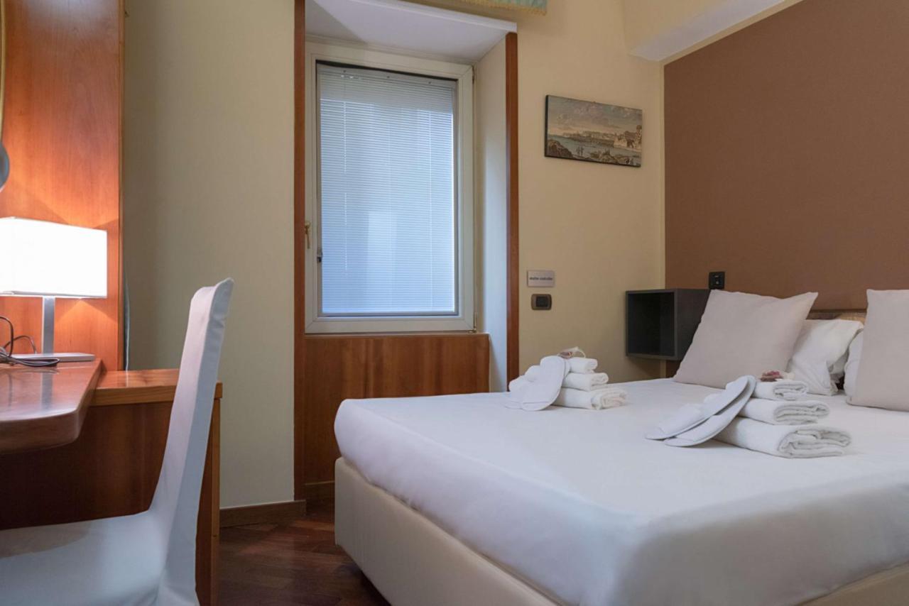 Hotel Suite Ares Naples Exterior photo